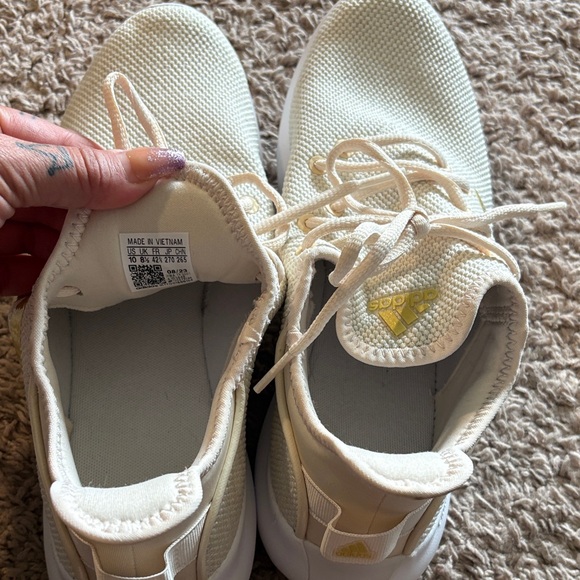 adidas Cream and Gold Mesh Sneakers - Picture 5 of 7